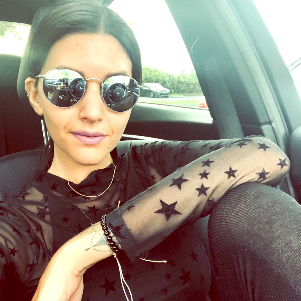 Meet your Posher, Marki rae